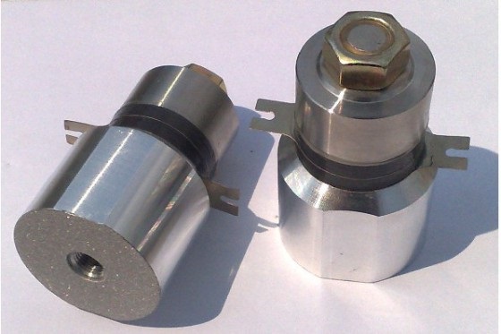 帶你認(rèn)識超聲波清洗機的主要部件